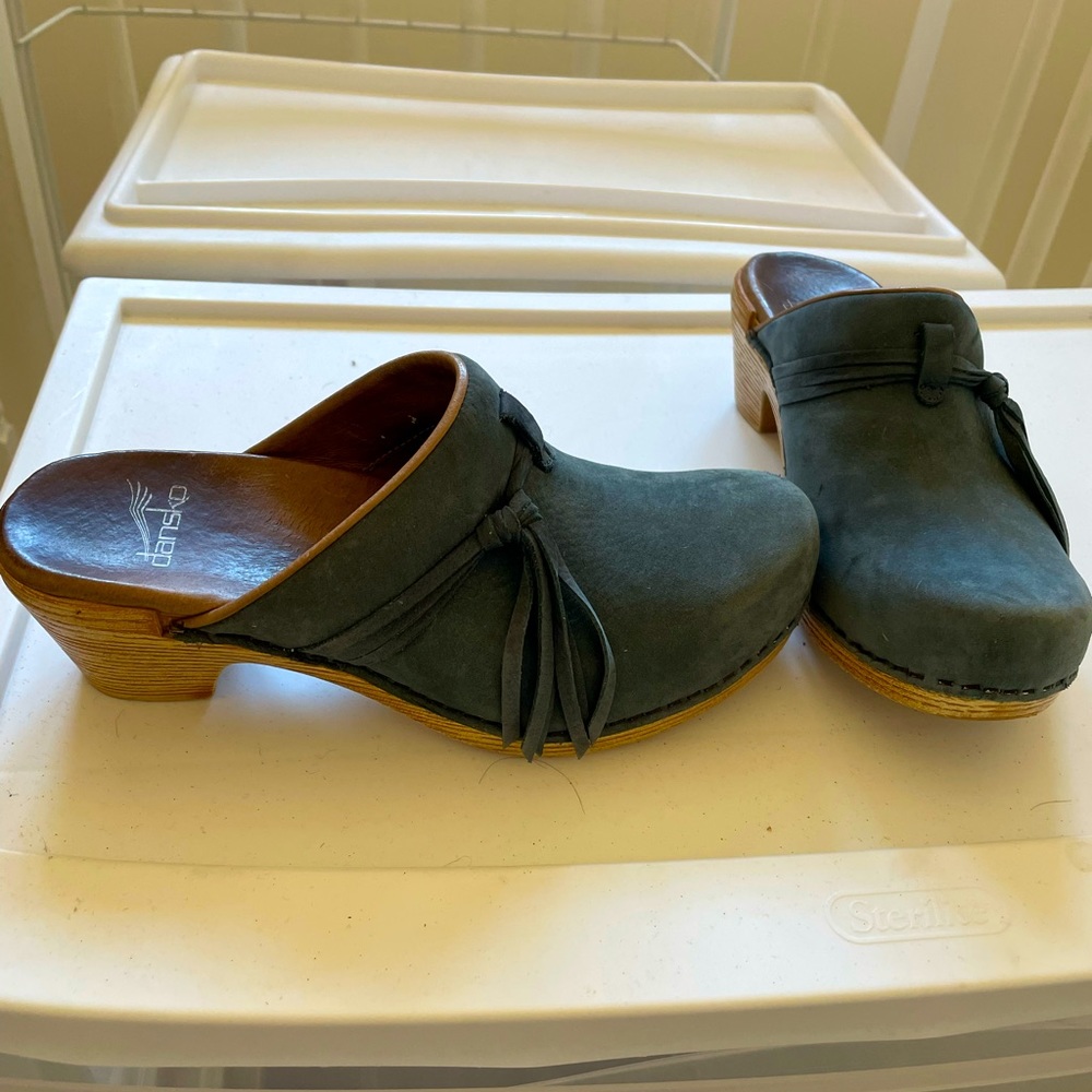 Gray blue suede Dankso clogs